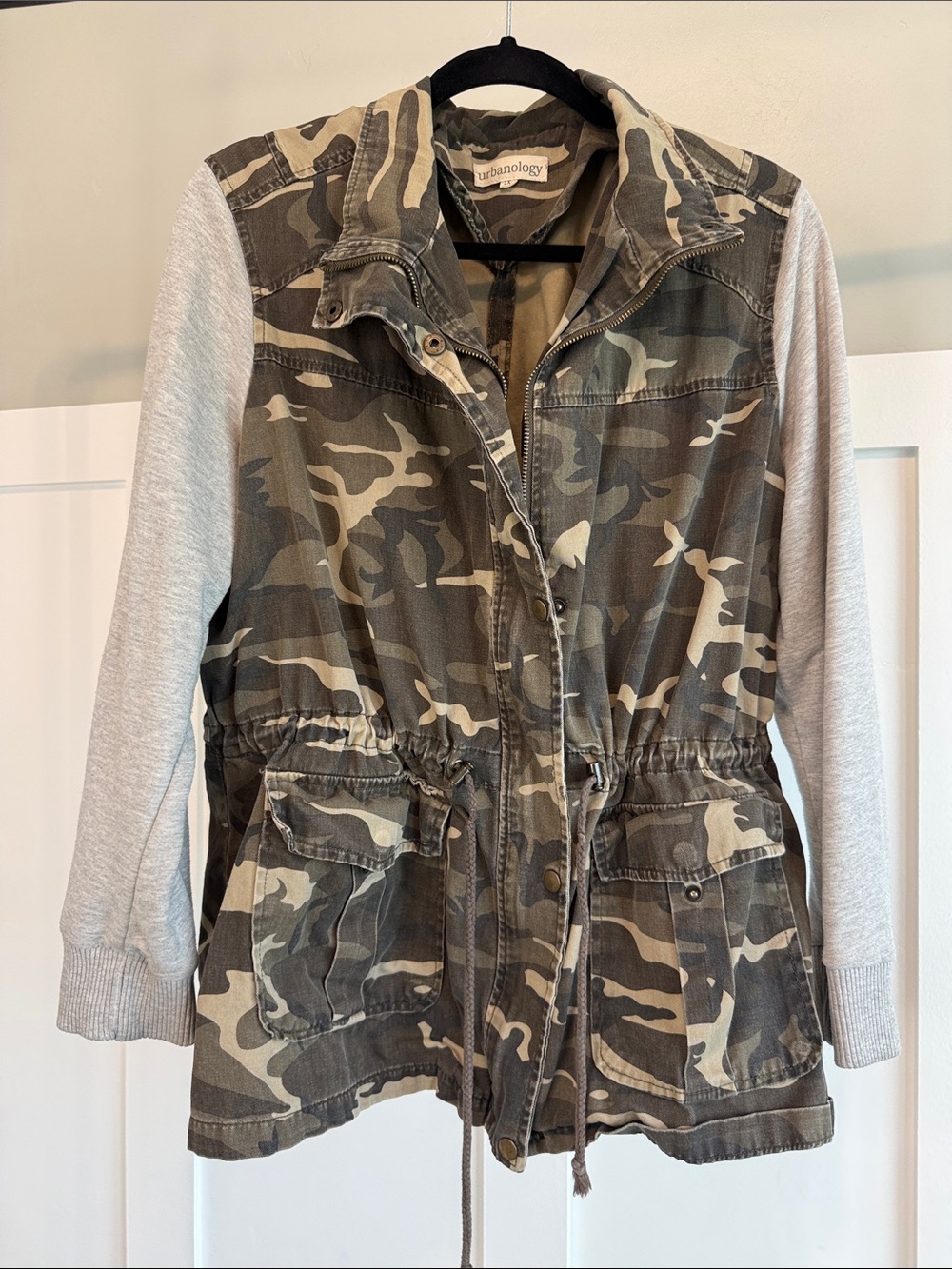 Urbanology Women's Camo Utility Jacket with Light Gray Knit Sleeves